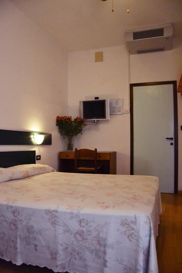 Hotel Rex Lido di Jesolo Eksteriør bilde